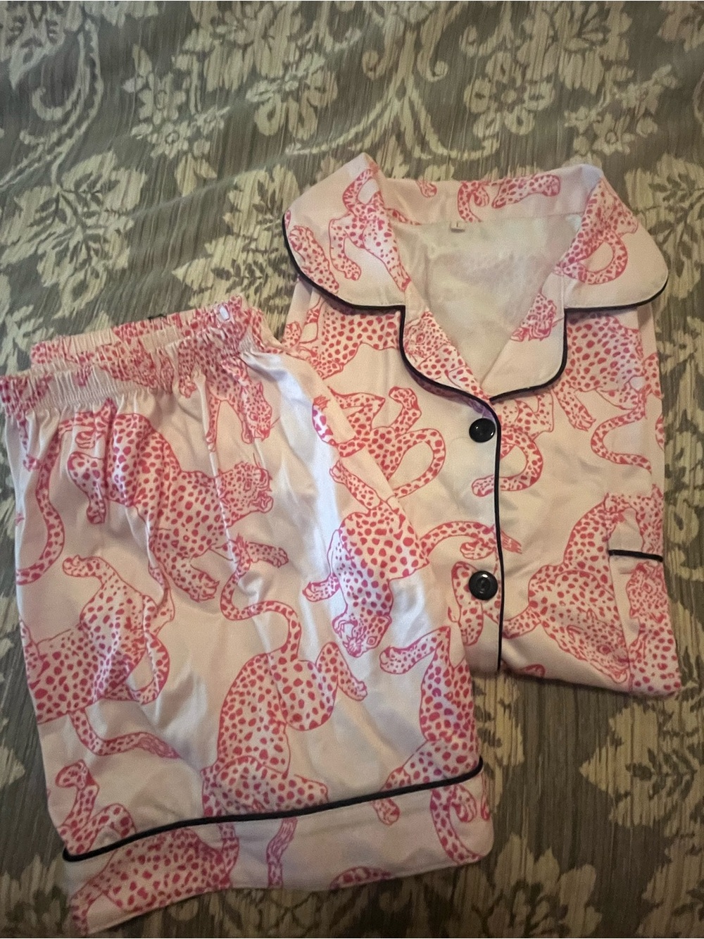 Source Unknown Pink Leopard Print Pajama Set with Black Piping